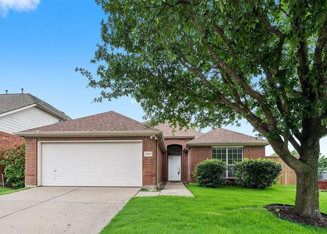 Property at 2200 Monroe Dr, Mckinney, TX 75072, 3 beds, 2 baths