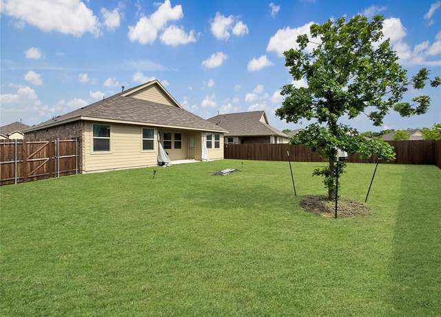 Property at 8309 Caracara Dr, Mckinney, TX 75071, 3 beds, 2 baths