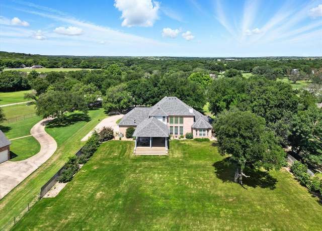 Property at 135 Woodstream, Cresson, TX 76035, 4 beds, 2.5 baths