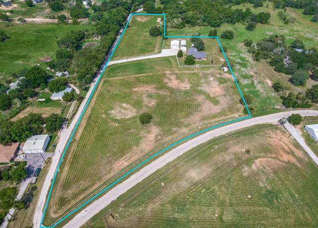 Property at 2400 Springfield Rd, Springtown, TX 76082, 3 beds, 2.5 baths