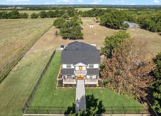Property at 209 Mary Fitch Rd, Sherman, TX 75090, 4 beds, 4 baths
