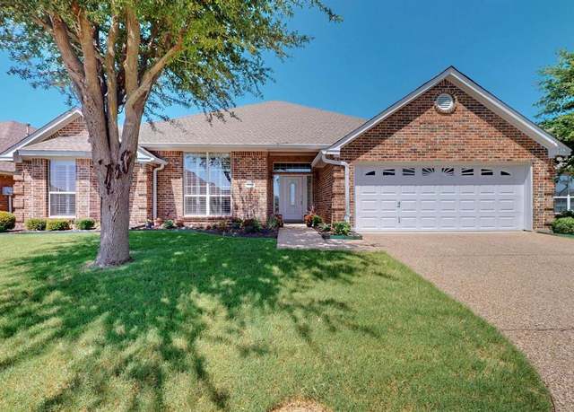 Property at 1115 Cresthaven Dr #13, Cedar Hill, TX 75104, 3 beds, 2 baths