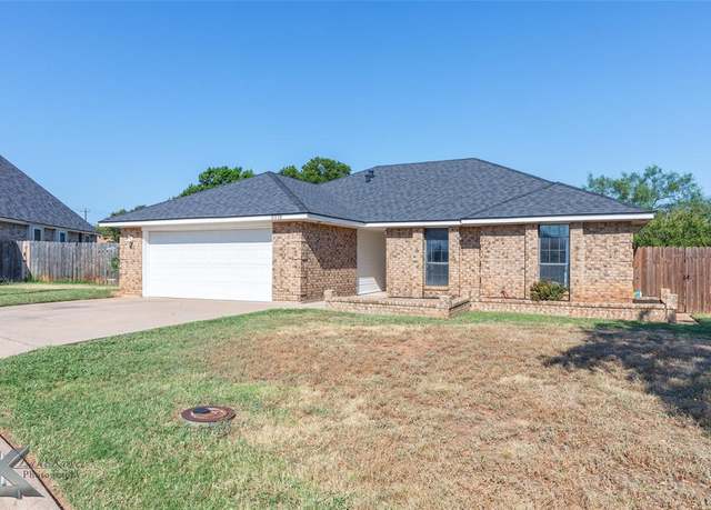 Property at 8018 Weehunt Ct, Abilene, TX 79606, 3 beds, 2 baths