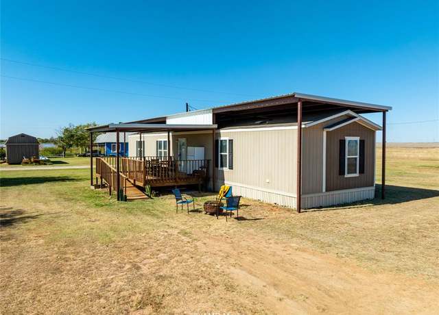 Property at 627 Earles Camp Rd, Haskell, TX 79521, 3 beds, 2 baths