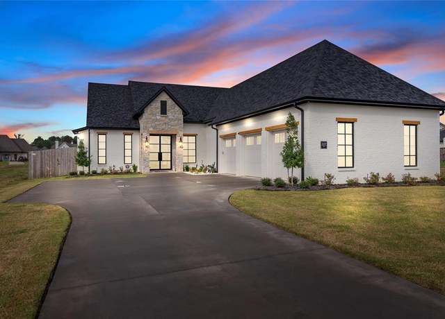 Property at 2137 Garrett Farms Row, Shreveport, LA 71106, 4 beds, 3.5 baths