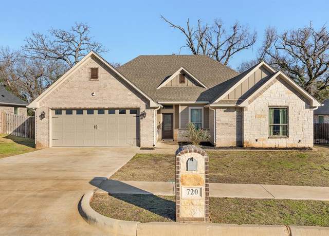Property at 720 Liberty, Bullard, TX 75757, 3 beds, 2 baths