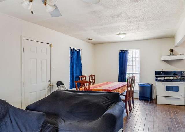 Property at 766 Bethpage Ave, Dallas, TX 75217, 3 beds, 1 bath