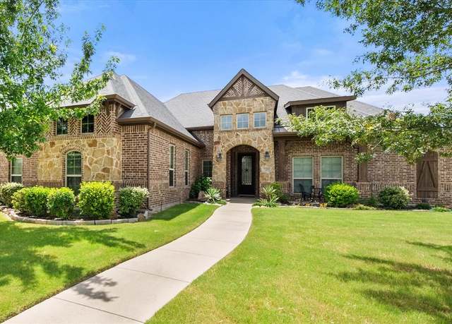Property at 7202 Cattle Barron Ct, Midlothian, TX 76065, 4 beds, 2 baths