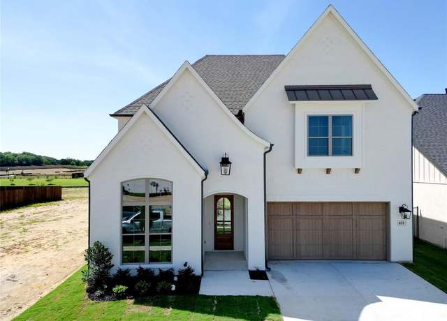 Property at 621 Hummingbird Dr, Aledo, TX 76008, 4 beds, 3.5 baths