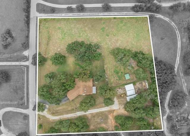 Property at 1816 Caddo Peak Rd, Joshua, TX 76058, 4 beds, 2.5 baths