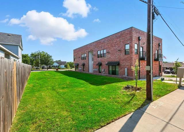 Property at 205 E 5th St, Ferris, TX 75125