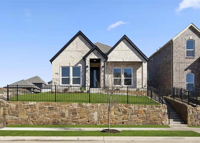 Property at 8113 Twin Creek Trl, Rowlett, TX 75089, 3 beds, 2 baths