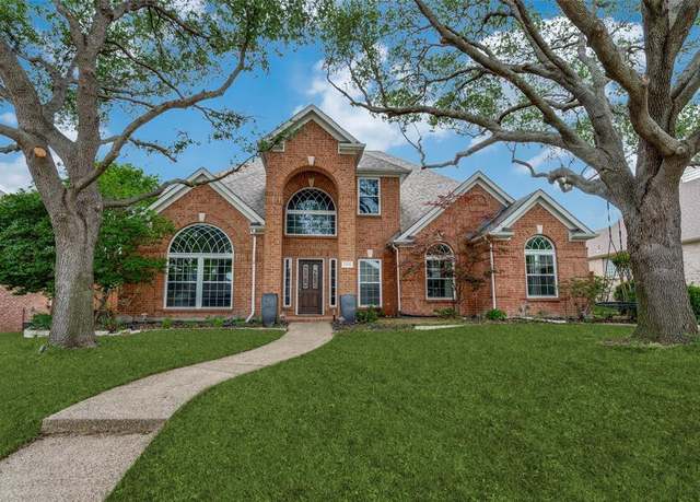 Property at 1416 Harrington Dr, Plano, TX 75075, 5 beds, 3.5 baths