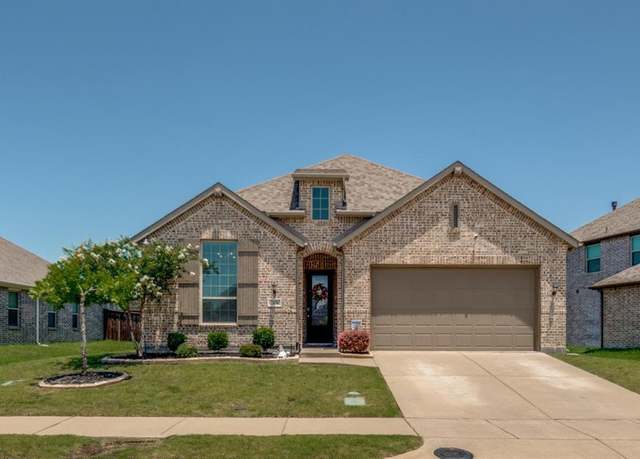 Property at 2454 San Marcos Dr, Forney, TX 75126, 4 beds, 2.5 baths