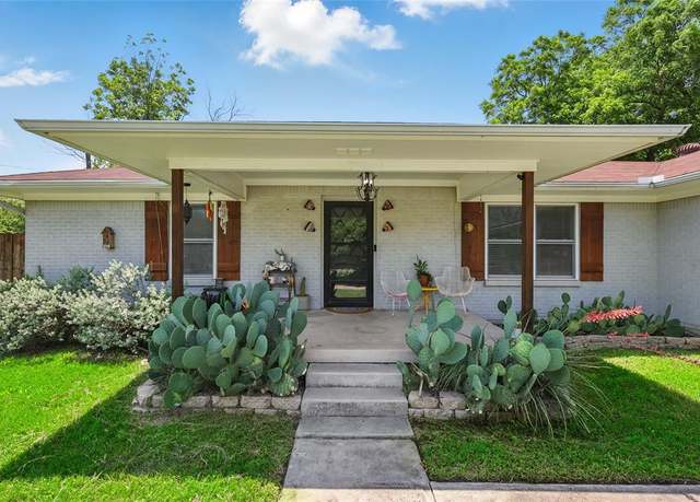 Property at 209 Walnut St, Sanger, TX 76266, 3 beds, 2 baths