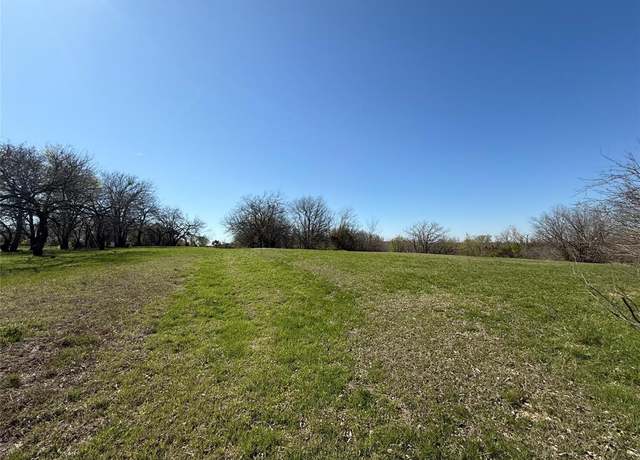 Property at 9212 Hidden Lakes Ct, Grand Prairie, TX 75104
