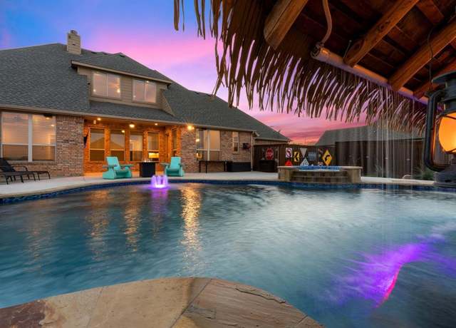 Property at 8370 Old Springtown Rd, Springtown, TX 76082, 4 beds, 2 baths