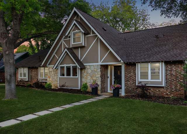 Property at 2222 Ravenwood Dr, Grand Prairie, TX 75050, 3 beds, 2 baths