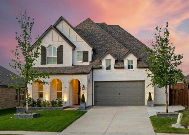 Property at 507 N Eagle Point Rd, Van Alstyne, TX 75495, 4 beds, 4 baths