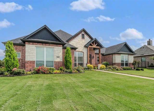 Property at 1008 Balgair St, Caddo Mills, TX 75135, 3 beds, 2.5 baths