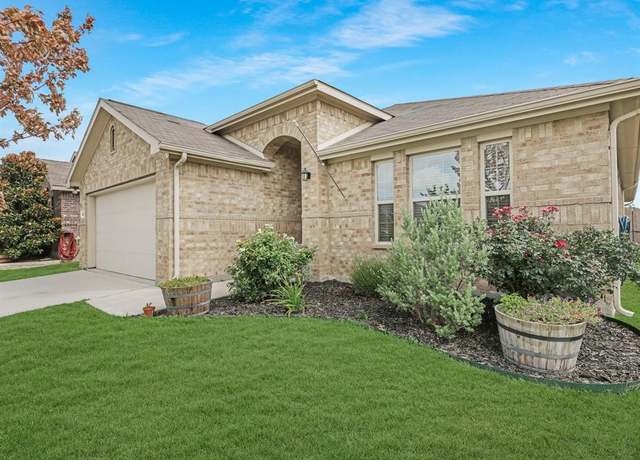 Property at 14556 Serrano Ridge Rd, Fort Worth, TX 76052, 3 beds, 2 baths