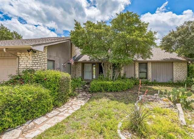 Property at 4315 Fairway Dr, De Cordova, TX 76049, 2 beds, 2.5 baths