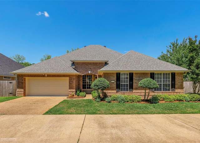 Property at 132 Admiral Porter Dr, Shreveport, LA 71115, 4 beds, 2 baths