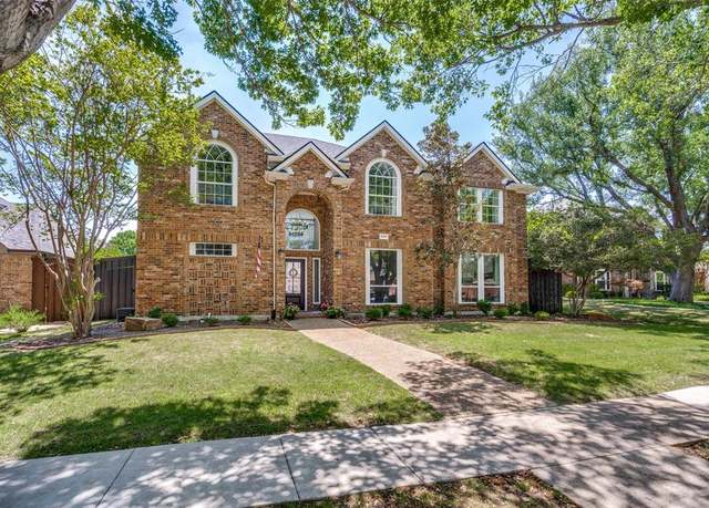 Property at 3916 Boulton Ct, Plano, TX 75025, 5 beds, 3.5 baths