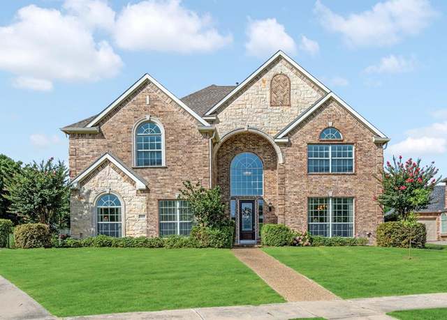 Property at 10601 Huffines Dr, Rowlett, TX 75089, 5 beds, 3.5 baths