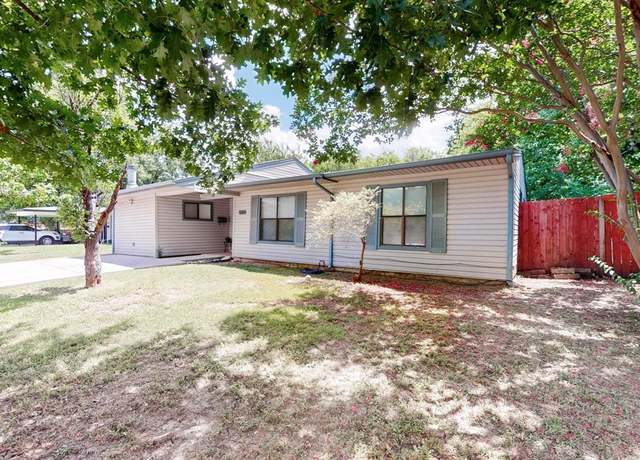 Property at 1105 Highland Dr, Grand Prairie, TX 75051, 3 beds, 1 bath