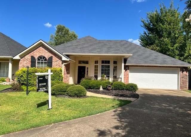 Property at 9023 Royal Lodge Ct, Shreveport, LA 71115, 3 beds, 2 baths