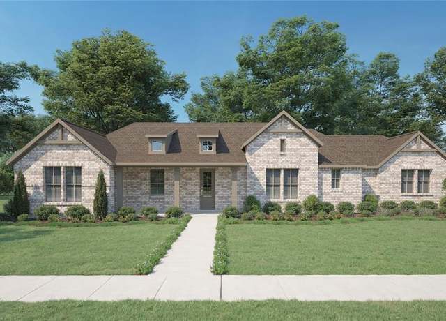Property at 811 Prairie Look Ave, Waxahachie, TX 75165, 4 beds, 3 baths