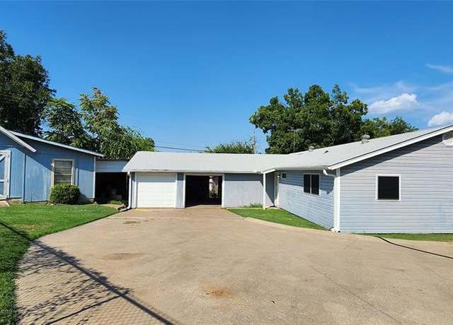 Property at 2901 Broadview Dr, Sansom Park, TX 76114, 3 beds, 2.5 baths