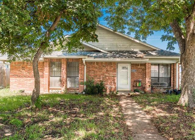 Property at 1521 Panola Dr, Mesquite, TX 75150, 4 beds, 2 baths