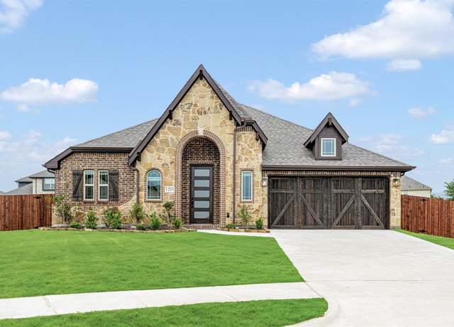 Property at 1201 Joseph Earl Dr, Desoto, TX 75115, 4 beds, 3 baths