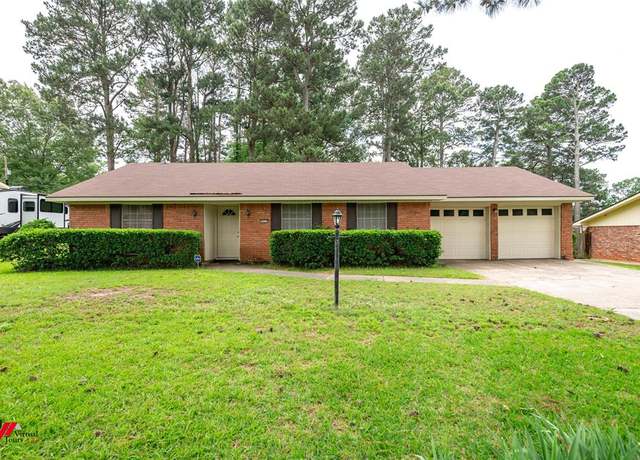 Property at 5023 Dedman Dr, Shreveport, LA 71107, 3 beds, 2.5 baths