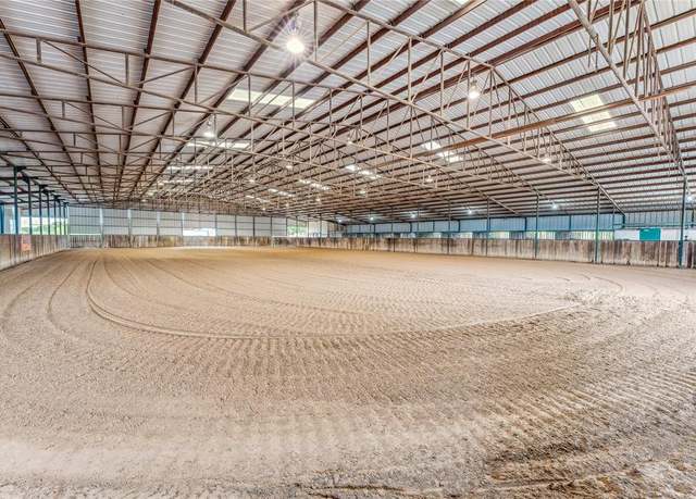 Property at 2283 US Highway 281 N, Jacksboro, TX 76458, 1 bed, 1 bath