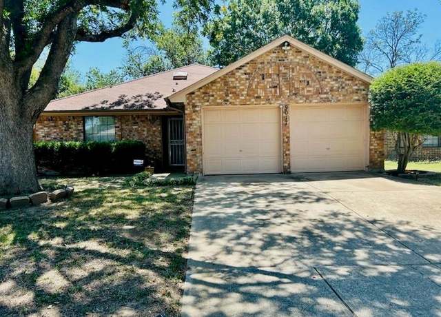 Property at 9017 Butterwick St, Fort Worth, TX 76134, 3 beds, 2 baths