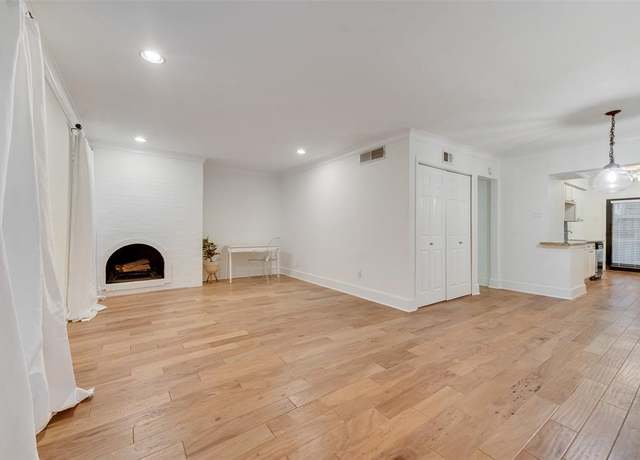 Property at 7732 Meadow Rd #110, Dallas, TX 75230, 1 bed, 1 bath