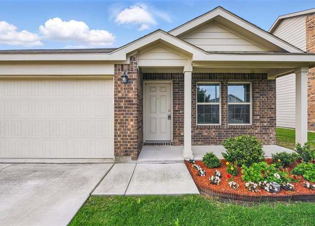 Property at 329 Blue Crow Ln, Fort Worth, TX 76052, 3 beds, 2 baths
