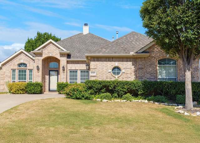 Property at 8205 Painted Tree Trl, Fort Worth, TX 76131, 4 beds, 2.5 baths