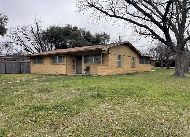 Property at 848 N 57th St, Waco, TX 76710, 3 beds, 1.5 baths