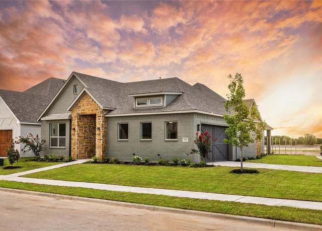 Property at 2402 Amesbury Dr, Midlothian, TX 76065, 3 beds, 2 baths