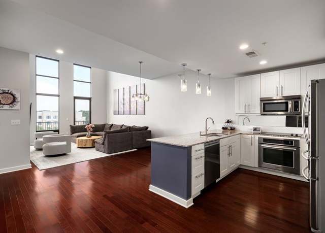 Property at 2608 Museum Way #3410, Fort Worth, TX 76107, 2 beds, 2.5 baths