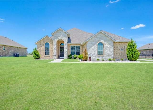 Property at 1946 Rolling Meadow Ln, Josephine, TX 75173, 3 beds, 2 baths