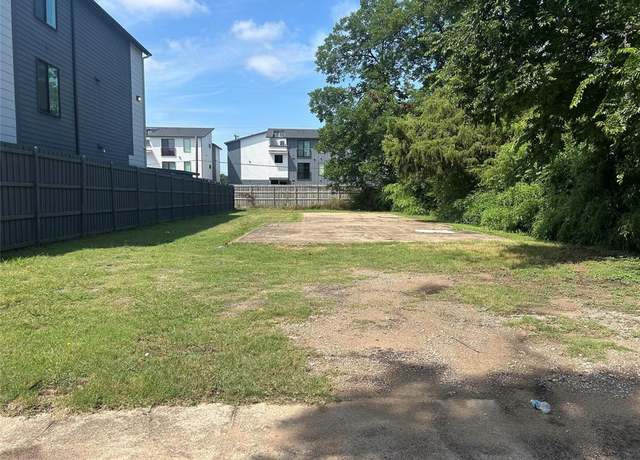 Property at 1815 Jb Jackson Jr Blvd Unit J, Dallas, TX 75210