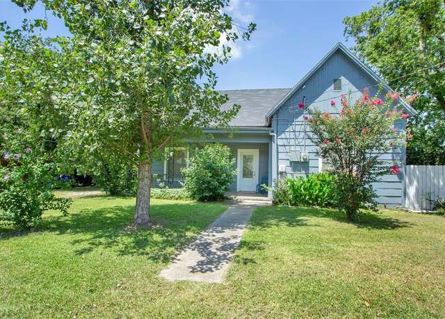 Property at 407 N Jordan St, Whitesboro, TX 76273, 2 beds, 1 bath
