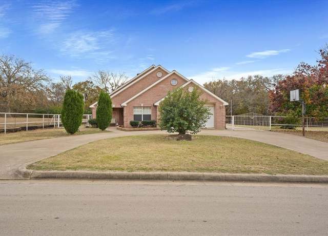 Property at 5112 Knight Dr, Fort Worth, TX 76140, 4 beds, 3 baths