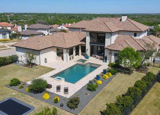Property at 5200 W Verde Cir, Benbrook, TX 76126, 5 beds, 4.5 baths