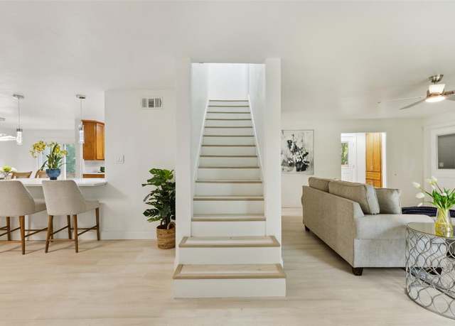 Property at 4104 Middlebrook Rd, Fort Worth, TX 76116, 4 beds, 3.5 baths